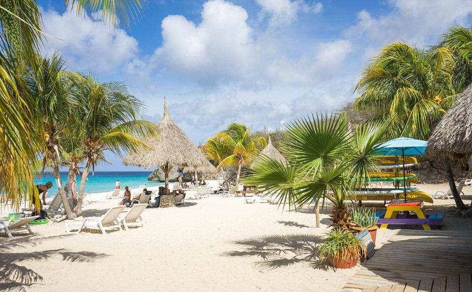 Cas Abou Curacao
